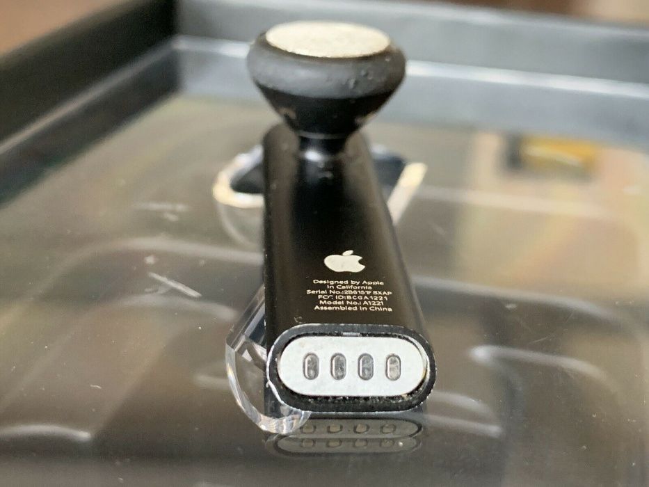 Super Rare Apple A1221 Bluetooth Headset, 1st Generation (2007), in Original Box64309729123073124