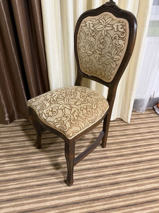 Стільці деревяні мякі 4шт