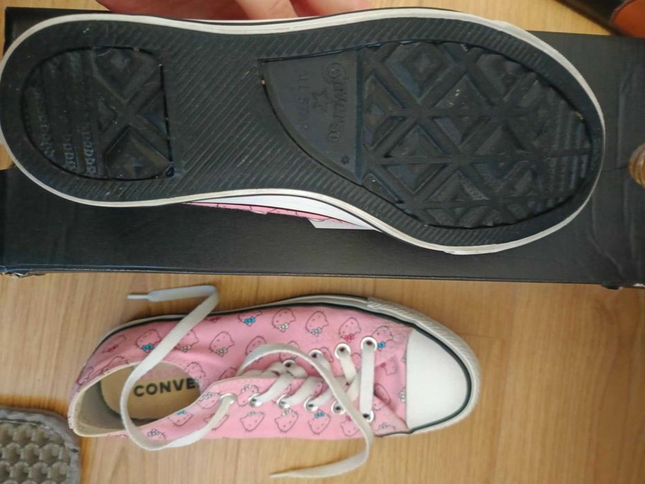 Buty converse hello kitty
