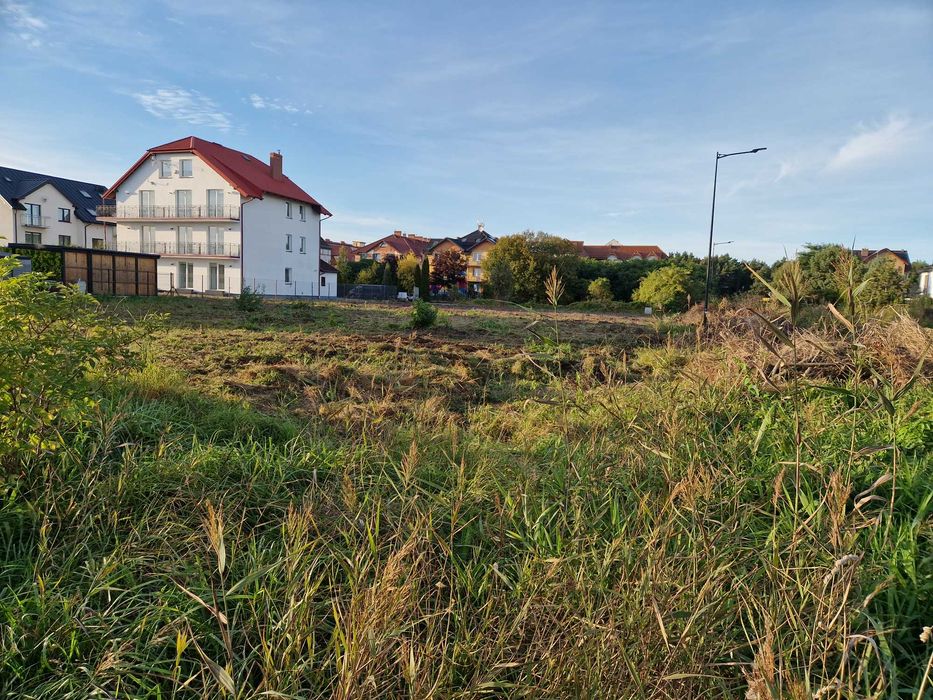 Wydzierżawię działkę w Karwii