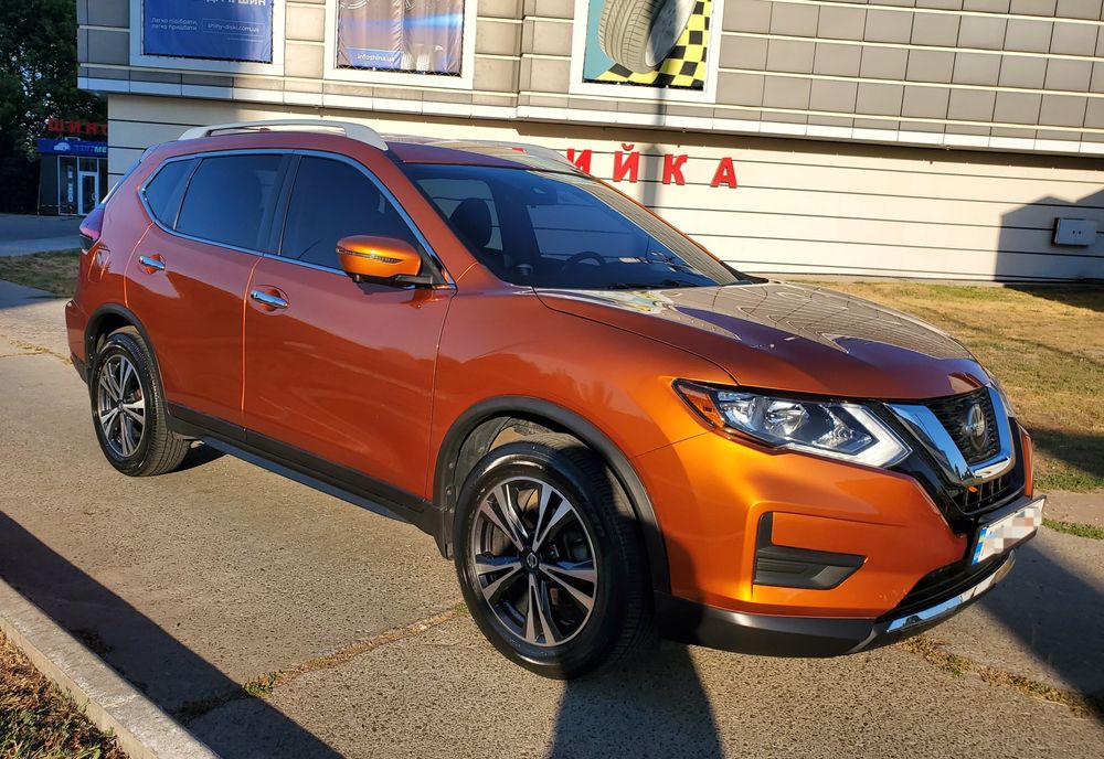 Nissan rogue  2019