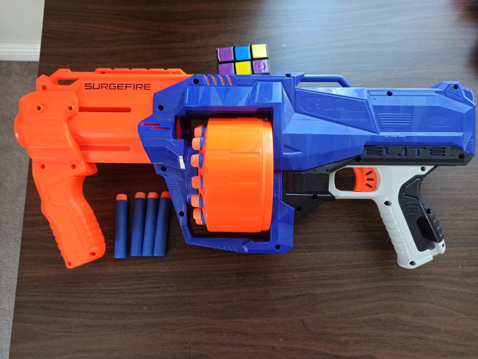 Nerf Surgefire 15-strzałowy