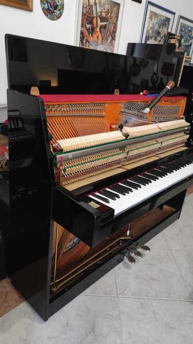 Piano Vertical Samick