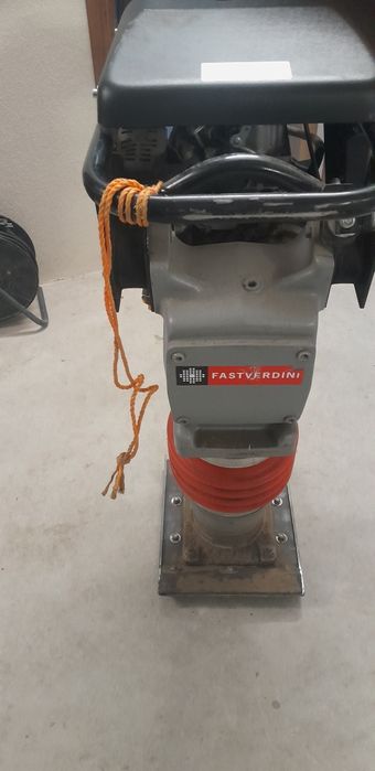 stopa wibracyjna yanmar