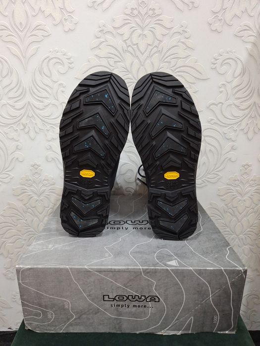 Buty trekkingowe zimowe LOWA NABUCCO EVO unisex 42 vibram gore-tex