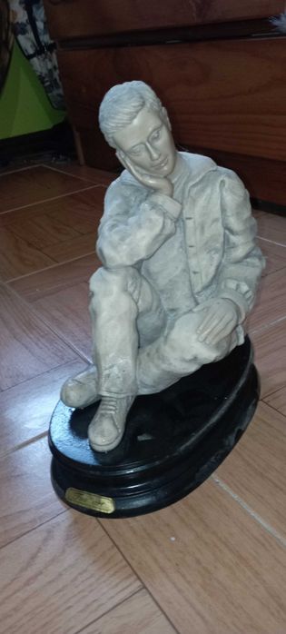 Escultura antiga