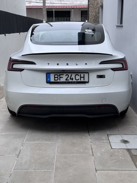 Tesla model 3 Highland SR