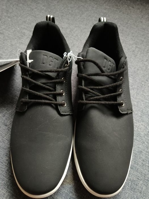 Buty sneakersy męskie 43 nowe
