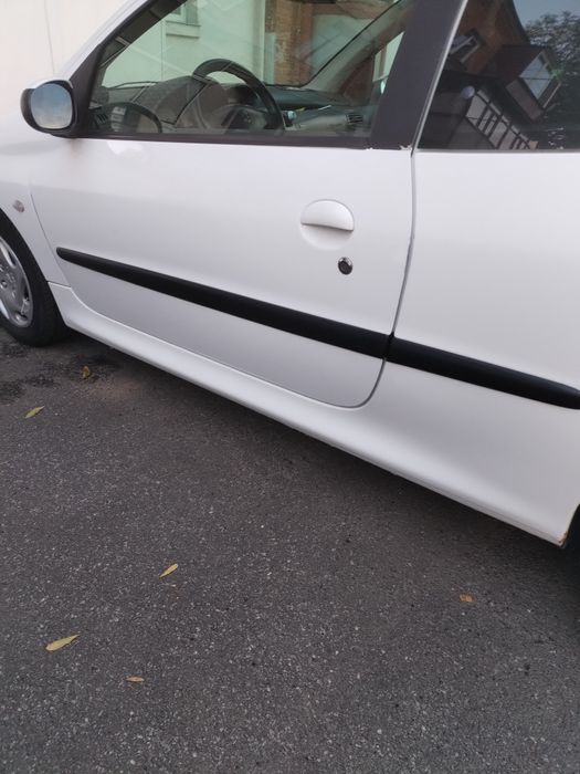 Продам Peugeot 206