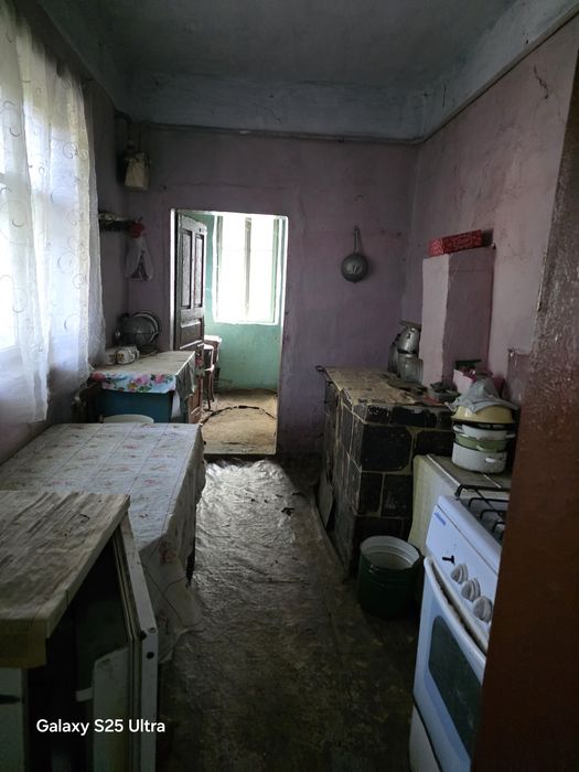 Продам будинок цегляний біля лісу, пасічникам!