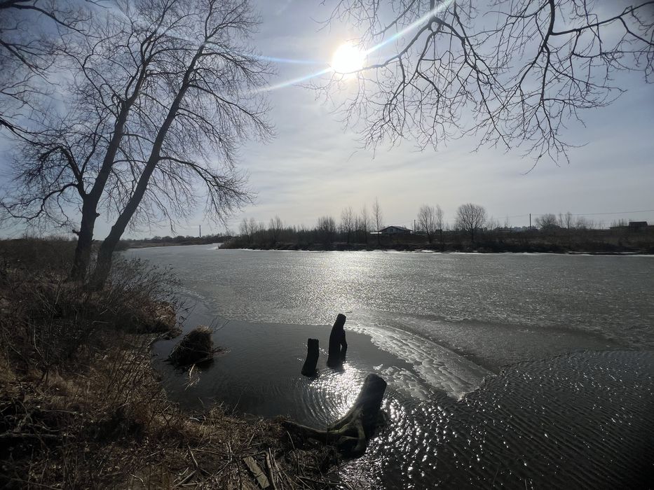 Продаж ділянки  від 10 га , 1-ша лінія до води с. Погреби