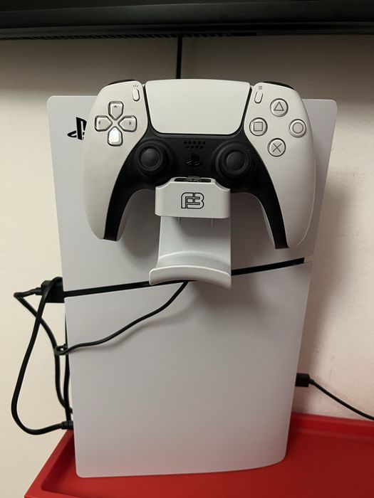 Consola PS5 Edição Digital ( 825Gb )