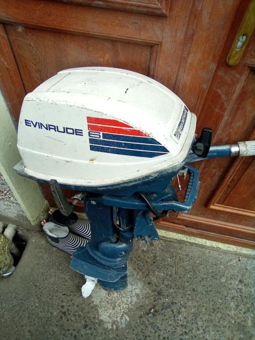 Продам запчястин Evinrude Johnson 100. 2 тактний