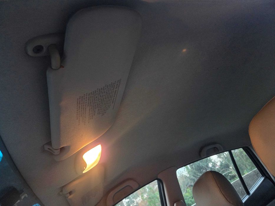 Carro em bom estado como se ve nas fotos