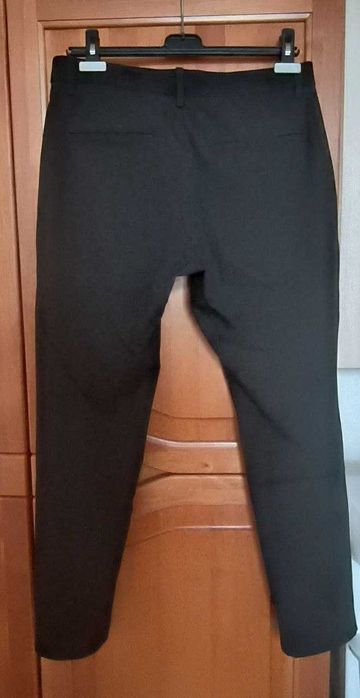 spodnie klasyczne firmy ZARA