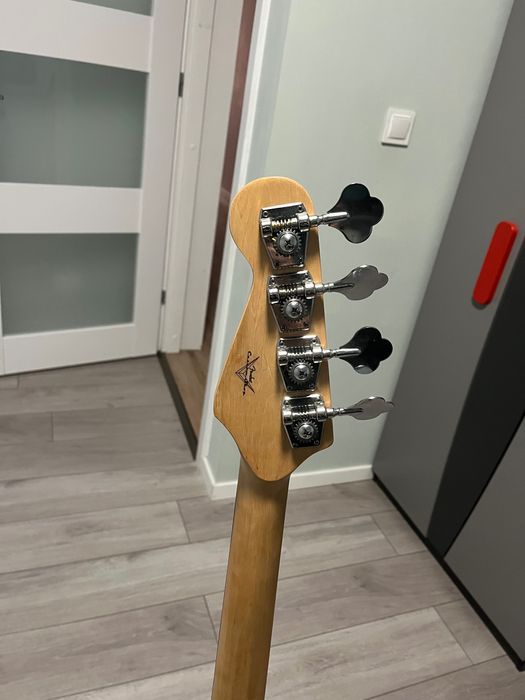 gitara basowa  bass