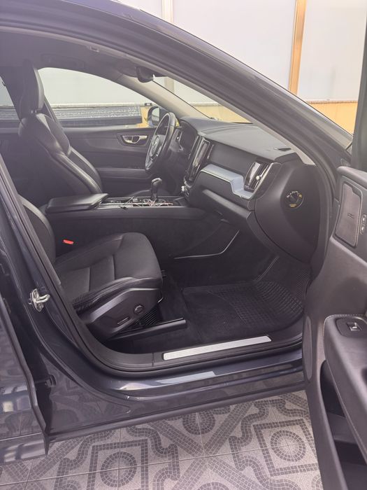 Volvo XC60 D40 momentum