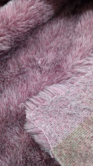 Futerko brudny róż szer.160 cm.