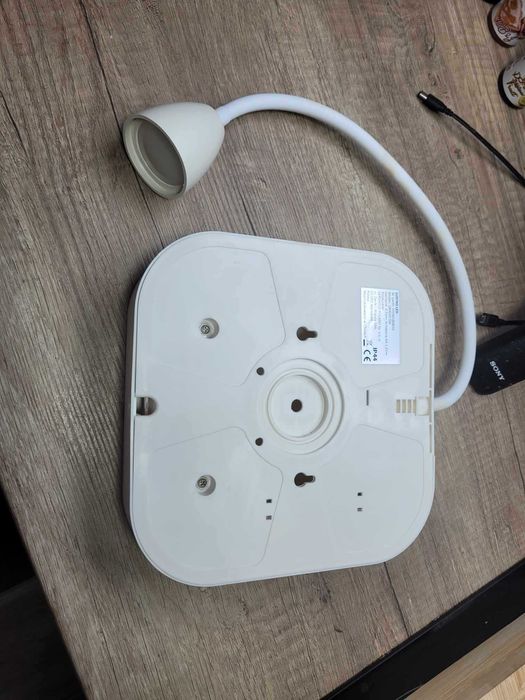 Lustro LED Smukee, na baterie 3xAA, wymiary: 20,4x20,4x4,2cm