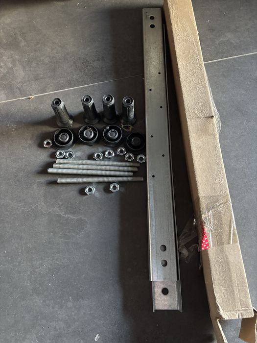 Nowy stelaz do wanny, nozki di wanny