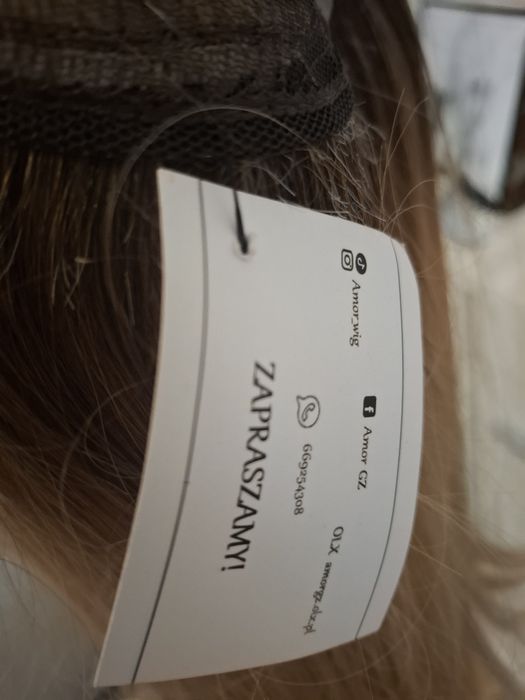 Peruka syntetyczne blond z odrostem amor