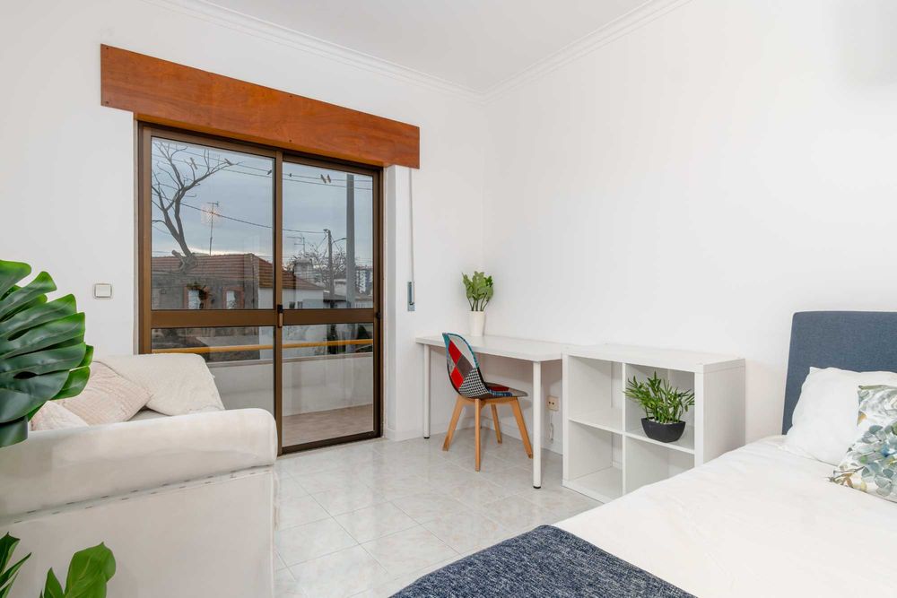 Quarto Amora zona com transportes