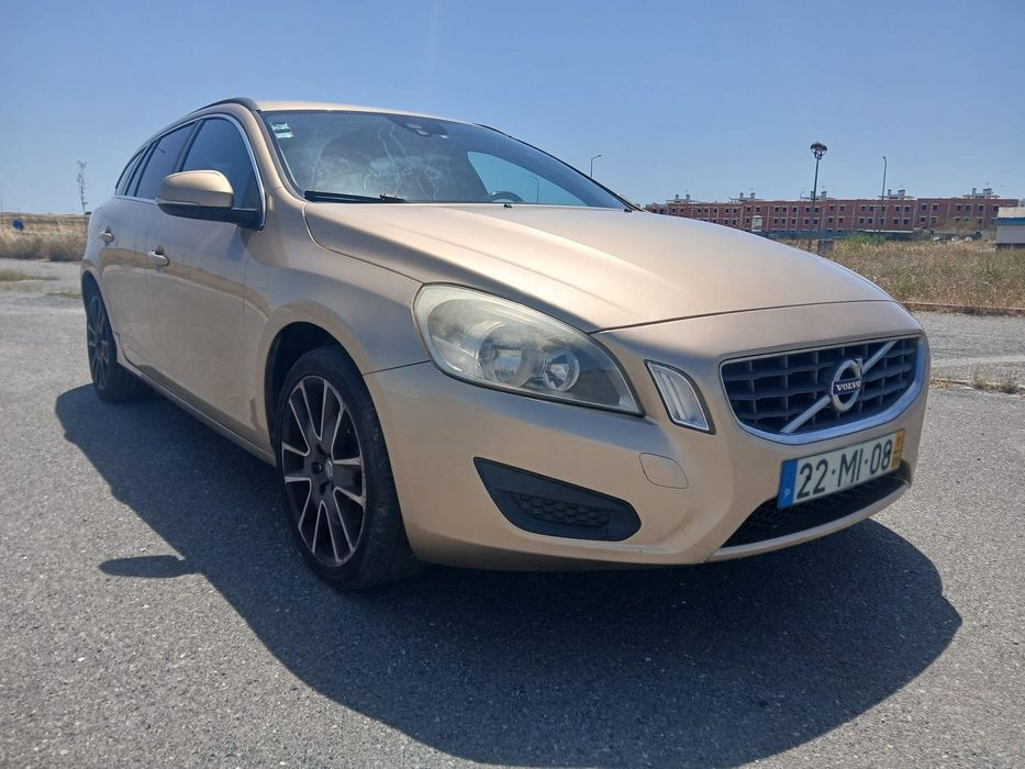 Volvo V60 2.0 D3 Momentum