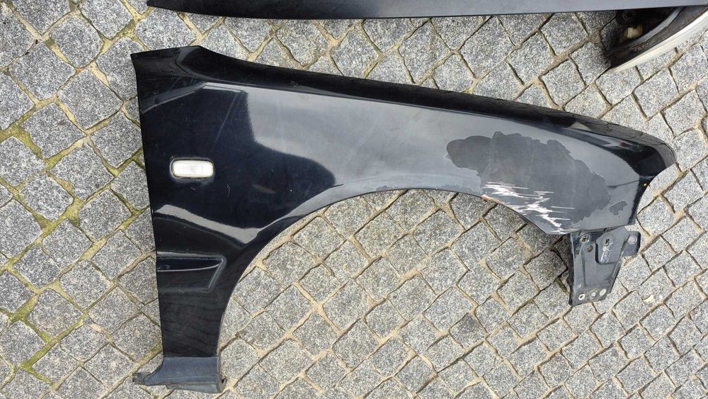 AUDI A4 B5 (8D)- Guarda Lamas ORIGINAIS FACELIFT (1999 até 2001)