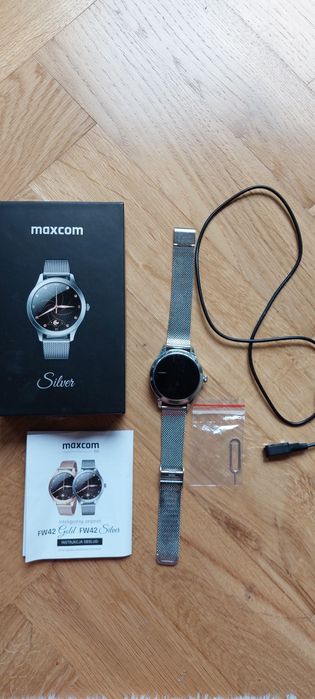 Smartwatch maxcom silver