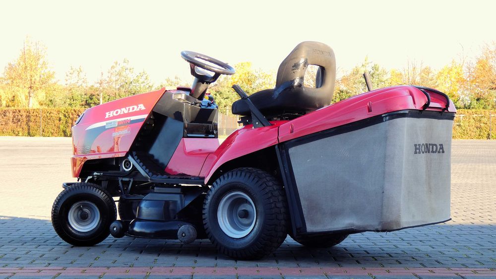 Traktorek kosiarka HONDA 2315 NOWY SILNIK GWARANCJA (311003.5) - Baras