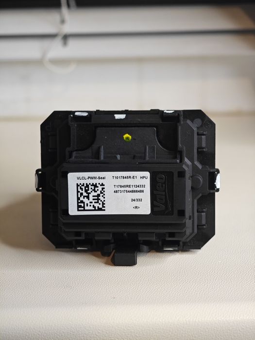 Реостат вентилятора пічки ( резистор )Valeo Рено Сценік , Меган 3