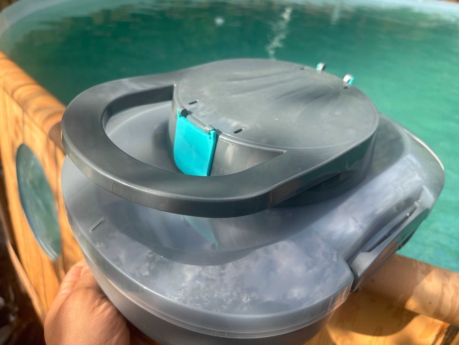 НОВЫЙ робот-пылесос Water Robot TALOSSO для чистки бассейна GERMANY