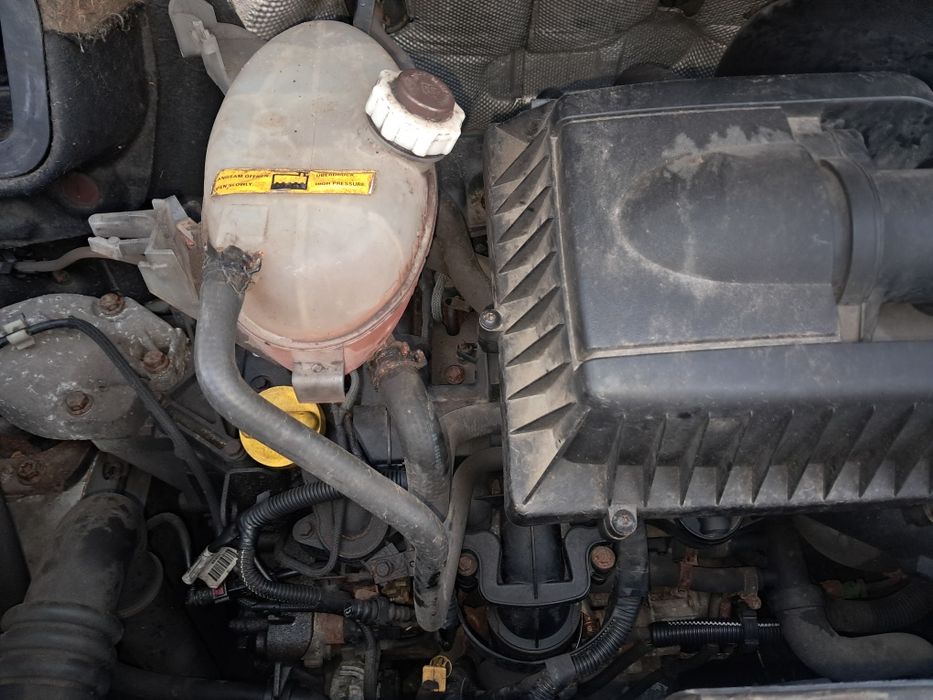 Опель мовано 2500