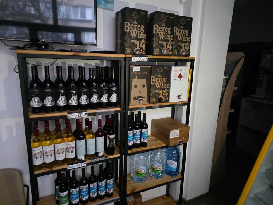 Оренда комерційного приміщення  44м 1 п. /Пиво/Кафе/Майданчик