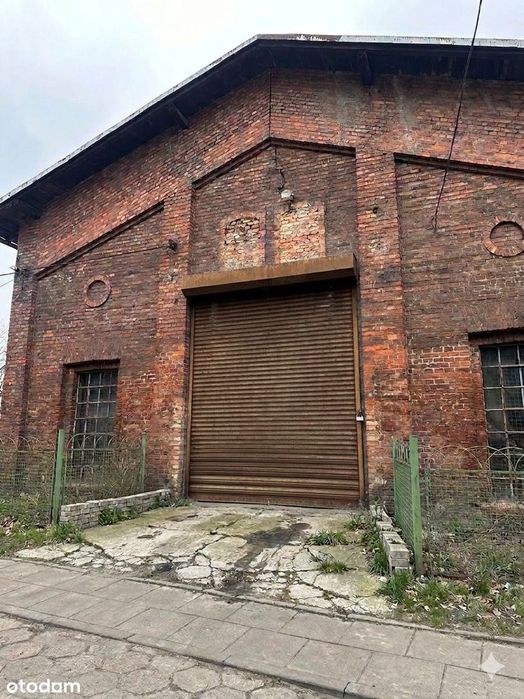 Sprzedam budynek hali magazynowej + biuro + mieszkanie +piwnica, rampa