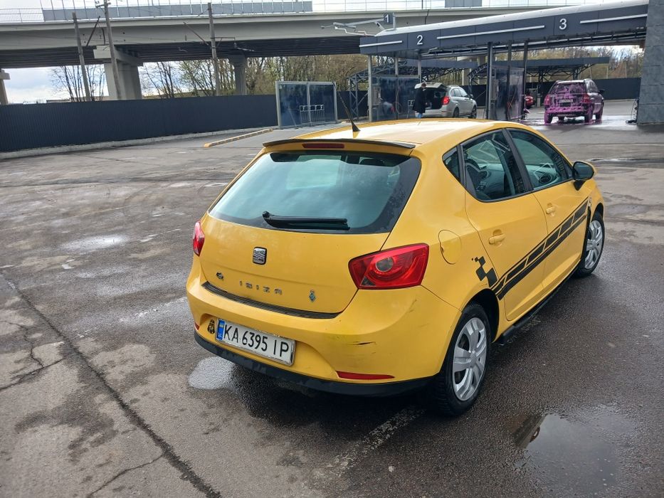 Продам авто SEAT Ibiza 1.2 автомат 2011року