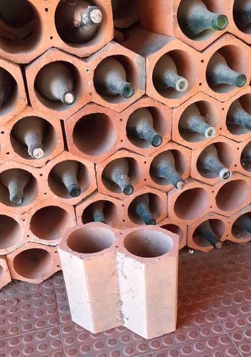 Garrafeiras em cerâmica