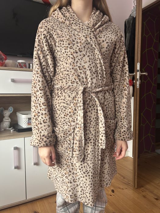Cudny glamur szlafrok w panterke
