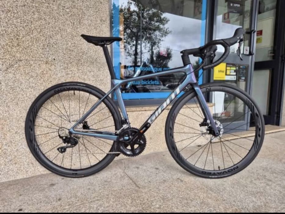 Giant Bicicleta de estrada TCR Advanced Pro Disc 0 AXS Force AXS 2024