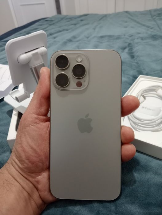 iPhone 16 pro max 512GB