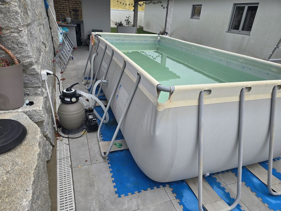 Vendo piscina Bestway 2m por 4m
