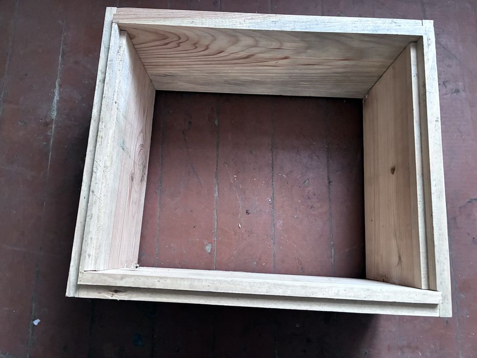 Продам корпуса до вуликів