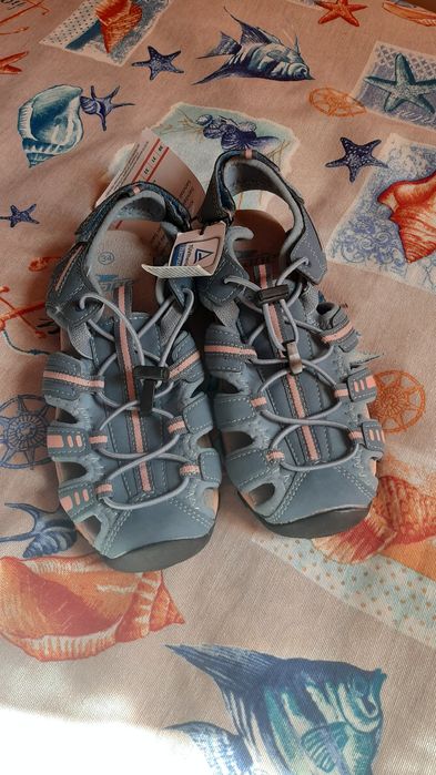 Сандалі Grane 34 р.