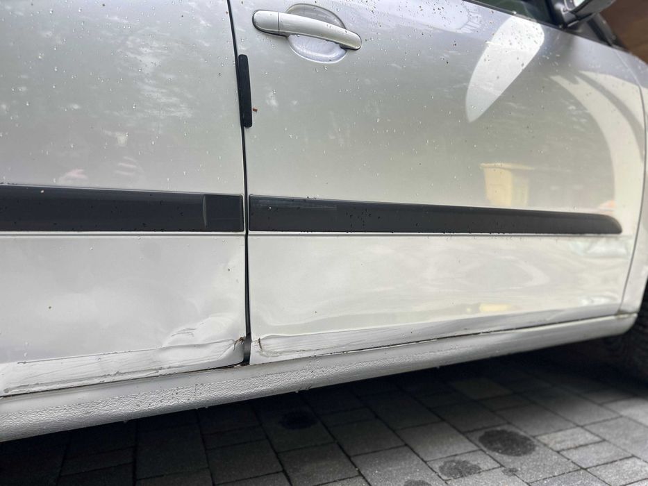 Skoda Fabia II 1.2 – niski przebieg 66 635 km – NOWE OPONY CAŁOROCZNE