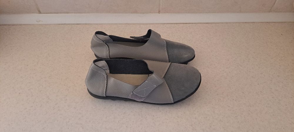 Nowe, skórzane buty damskie- skóra naturalna r. 39