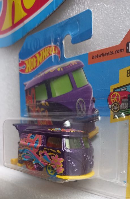 TH treusure hunt kool kombi hot wheels