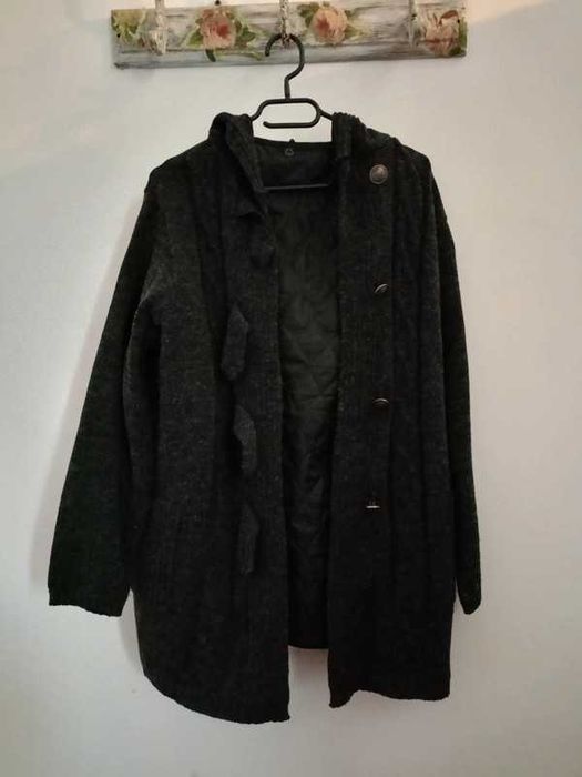 Sweterkowy płaszczyk z kamizelka z kapturem damski M płaszcz kurtka