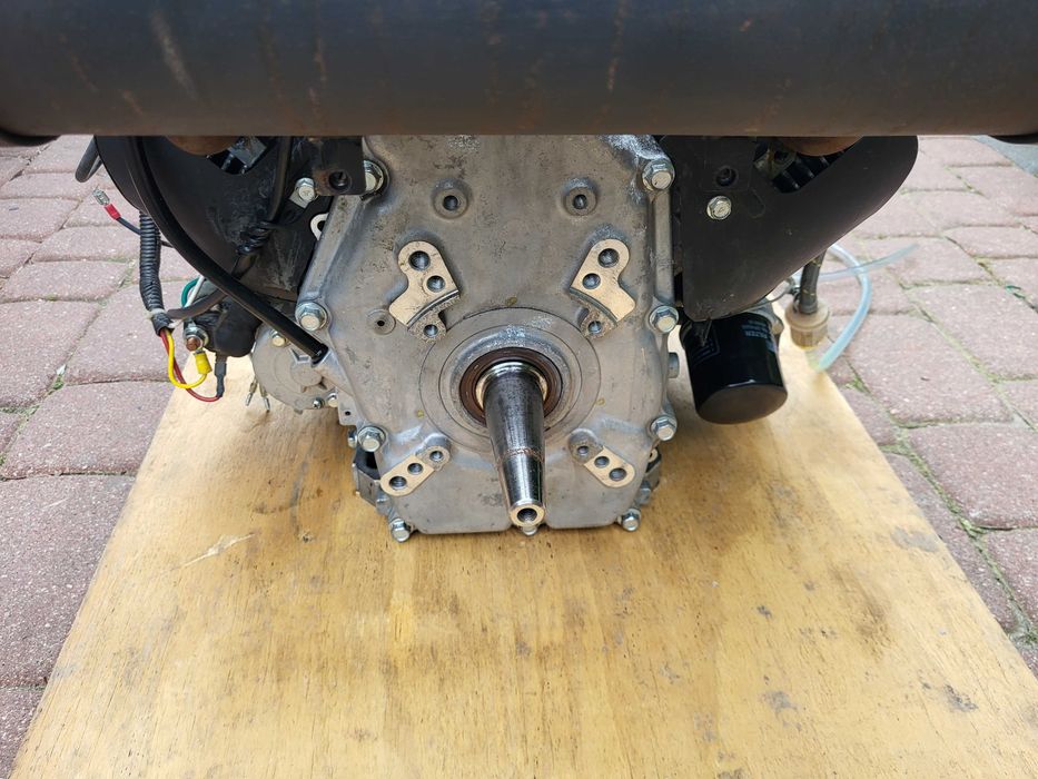 Dwucylindrowy silnik widlasty marki Subaru
