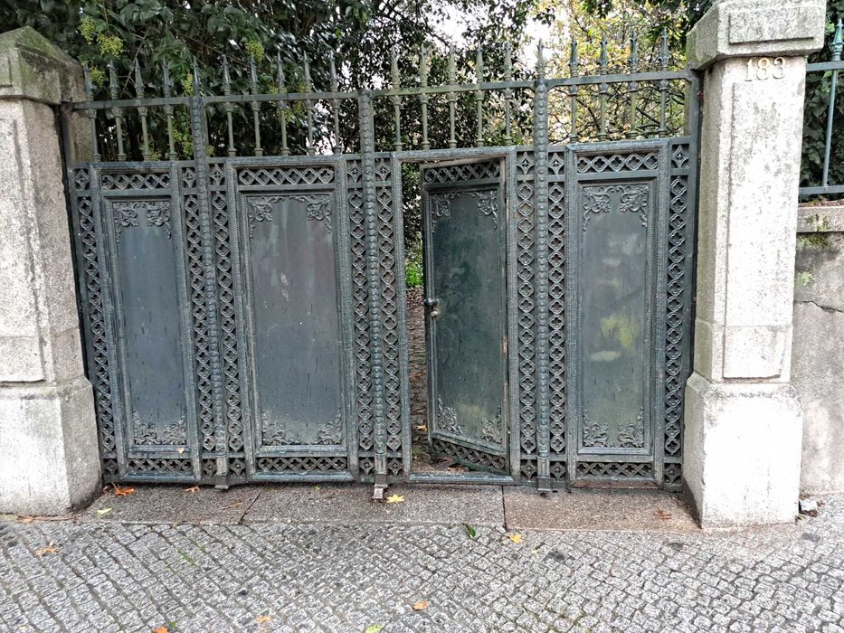 Portão de quinta