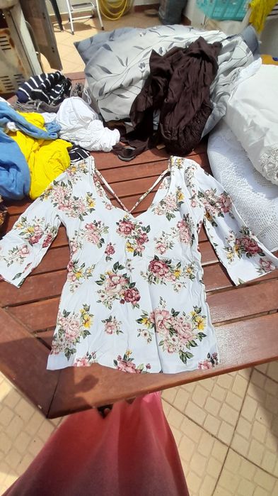 Várias blusas senhora
